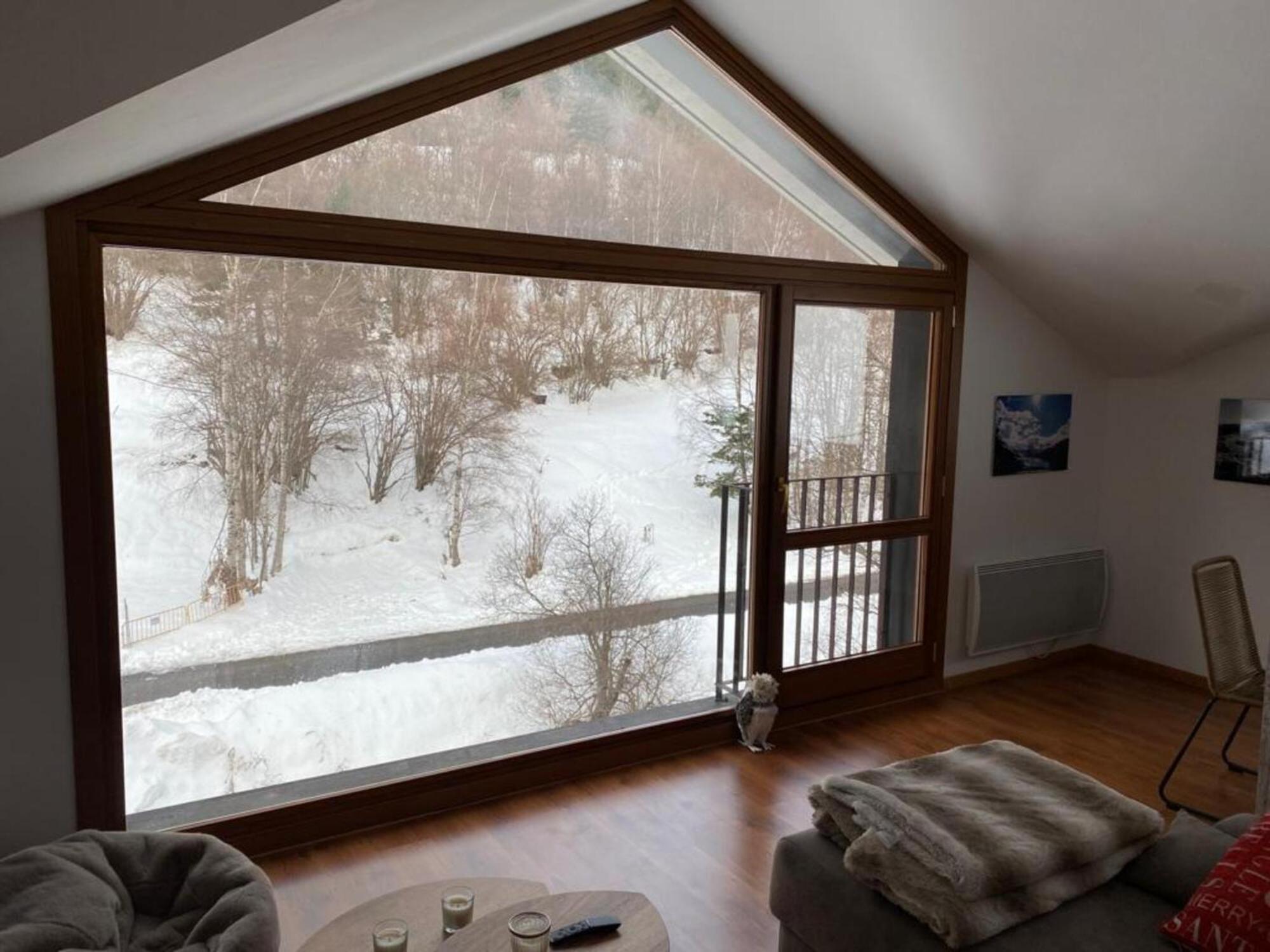 Apartamento Vitivola Els Esquiadors De Llorts Exterior foto